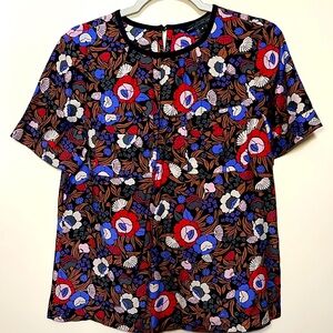 Marc by Marc Jacobs Blouse top size 6 adorable buttons on back